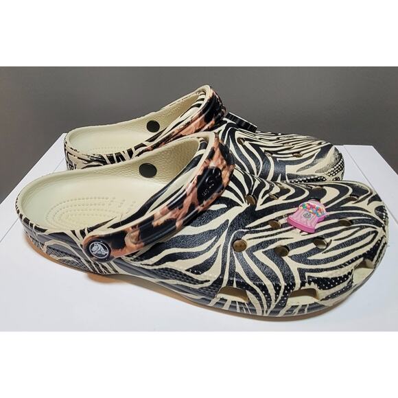 New Women’s Size 9 Zebra Leopard Animal Remix Crocs Shoes Unisex W/ Charms - Picture 3 of 8